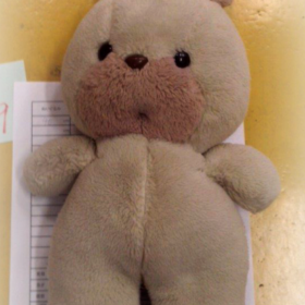 白うさぎのぬいぐるみのクリーニングと修理