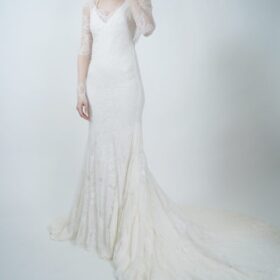 お家でできるウェディングドレスのお手入れ方法