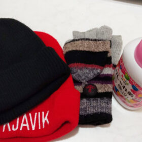 ニット帽を手洗いしてみましょう。縮まず型崩れしないコツとは?