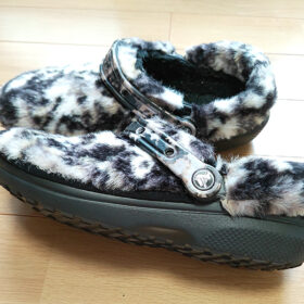 ボア・ファー付きcrocs（クロックス）の洗い方。ライナーを外さなくても洗えます！