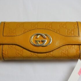 グッチ長財布　補修職人の技