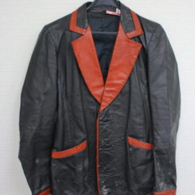 カビだらけのレザージャケットを修復!