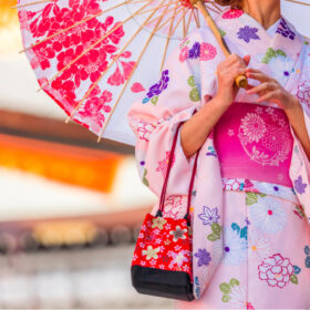 浴衣を着る前に！夏前チェックとプロのクリーニングで安心の一着に