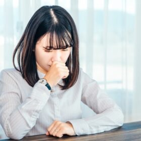 諦めていたカーテンのカビ・黄ばみが蘇る プロの特殊クリーニング技術