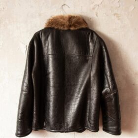 レザージャケット・革ジャンを長持ちさせたい。よくあるトラブルと自宅でできる簡単ケア