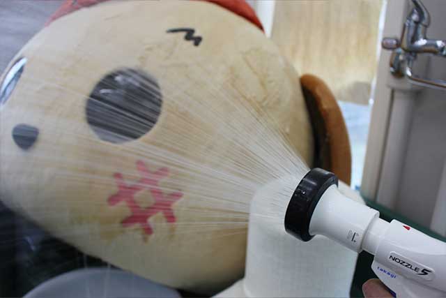 完全手洗い作業中